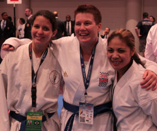 Sensei Lesley (Centre) Brasil (Left) Italy (Right)